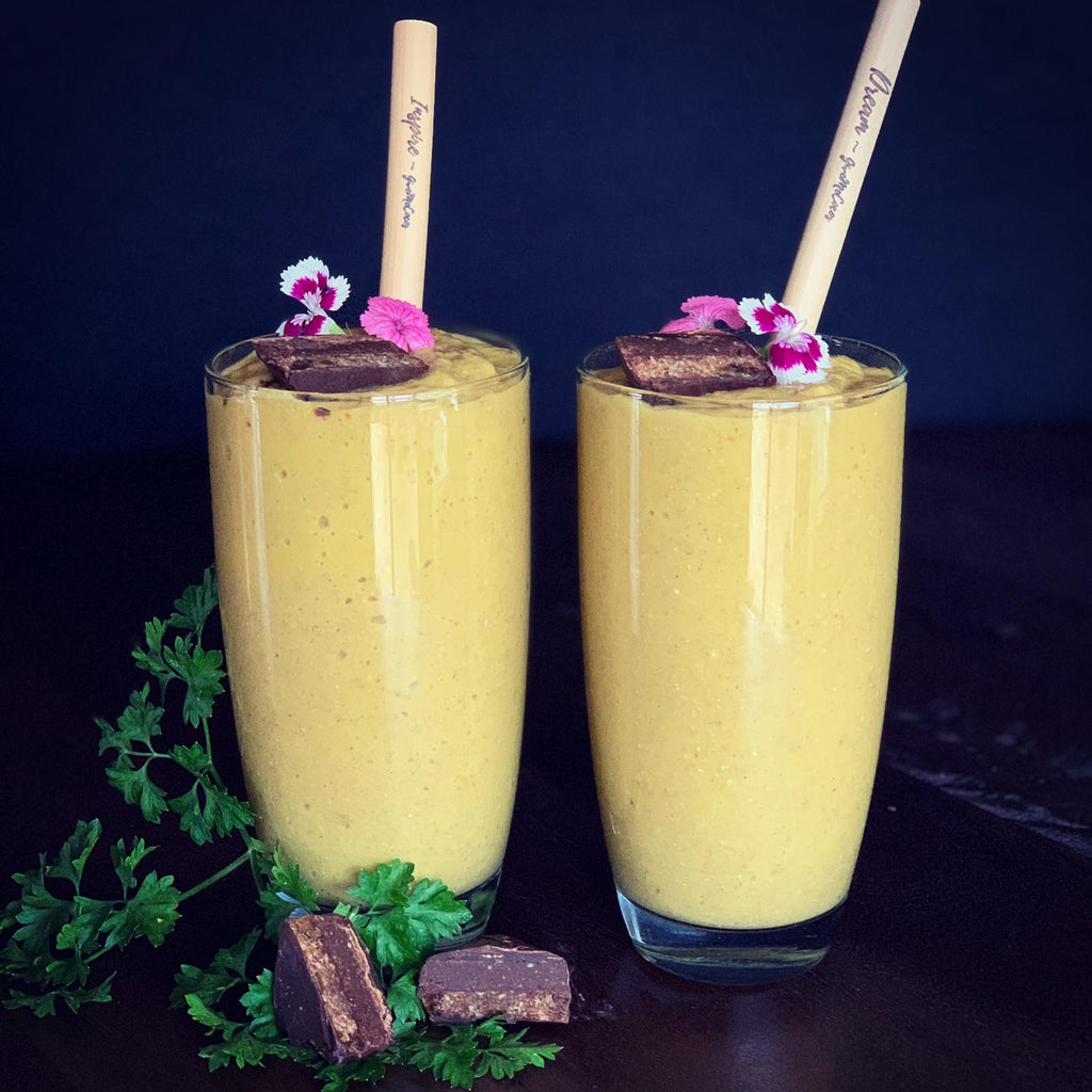 Healthy Smoothie with Bamboo Straws GiveMeCocos 